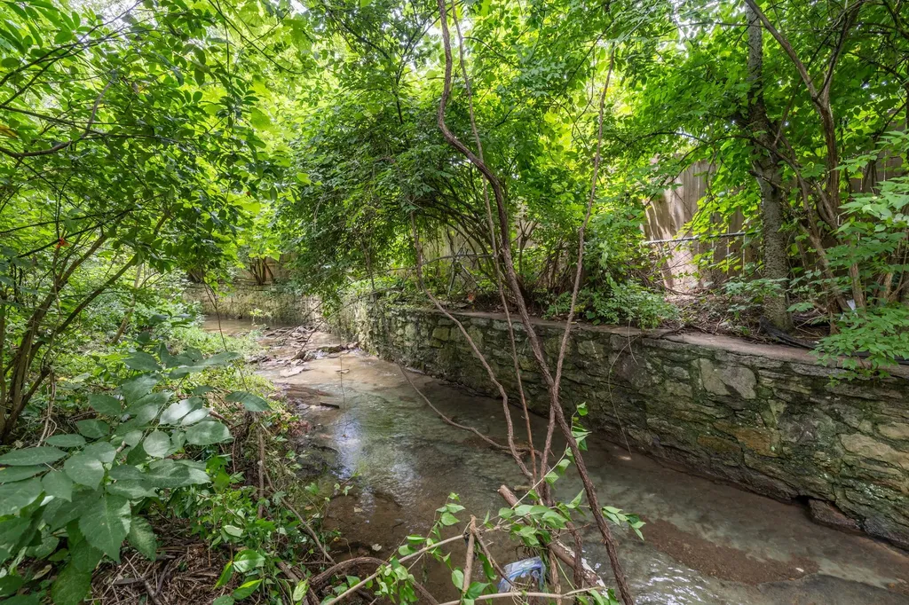 521 Westcrest Drive Nashville TN 37211