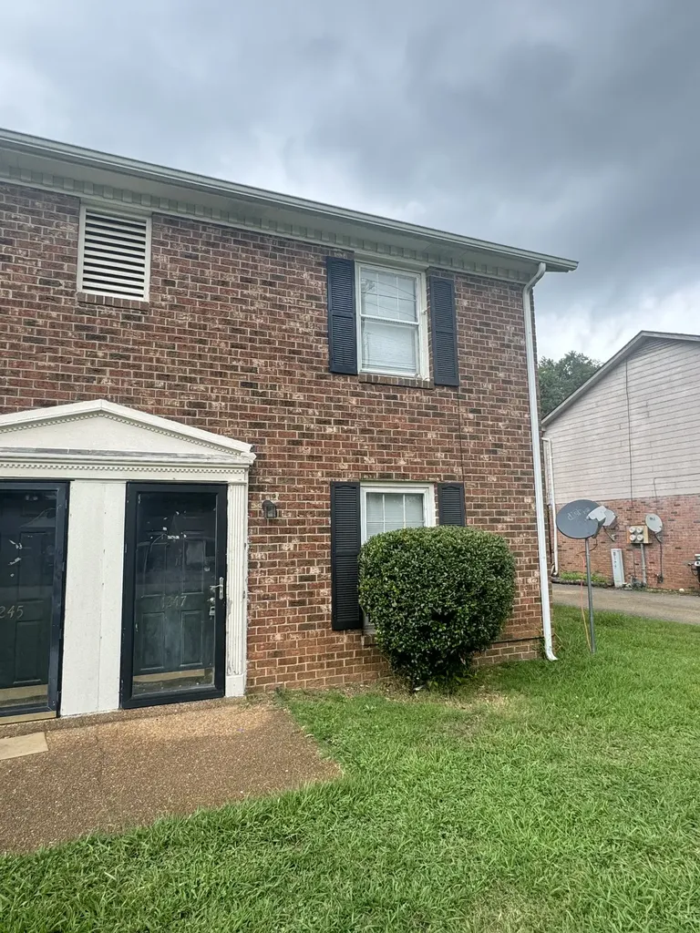 1247 Wenlon Drive Murfreesboro TN 37130