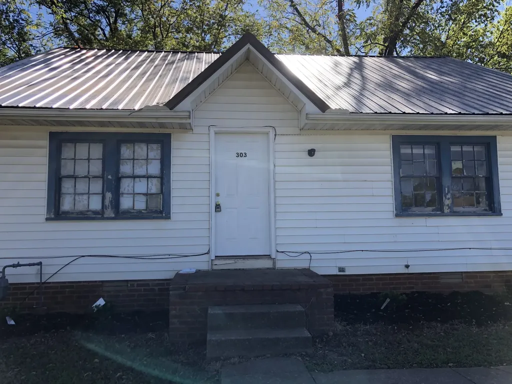 303 Bridge Avenue Murfreesboro TN 37129