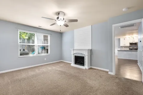 1240 Oxford Village Cove Columbia TN 38401