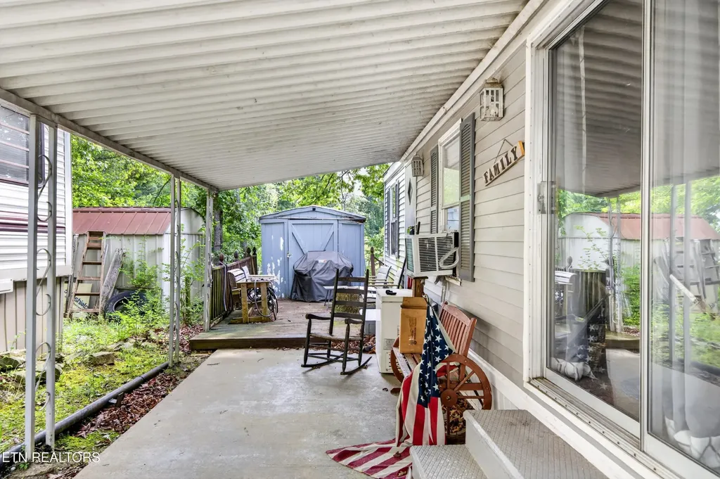 9227 Cherokee Trail Crossville TN 38572