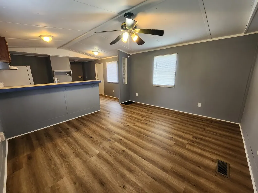 2533 Murfreesboro Highway Manchester TN 37355