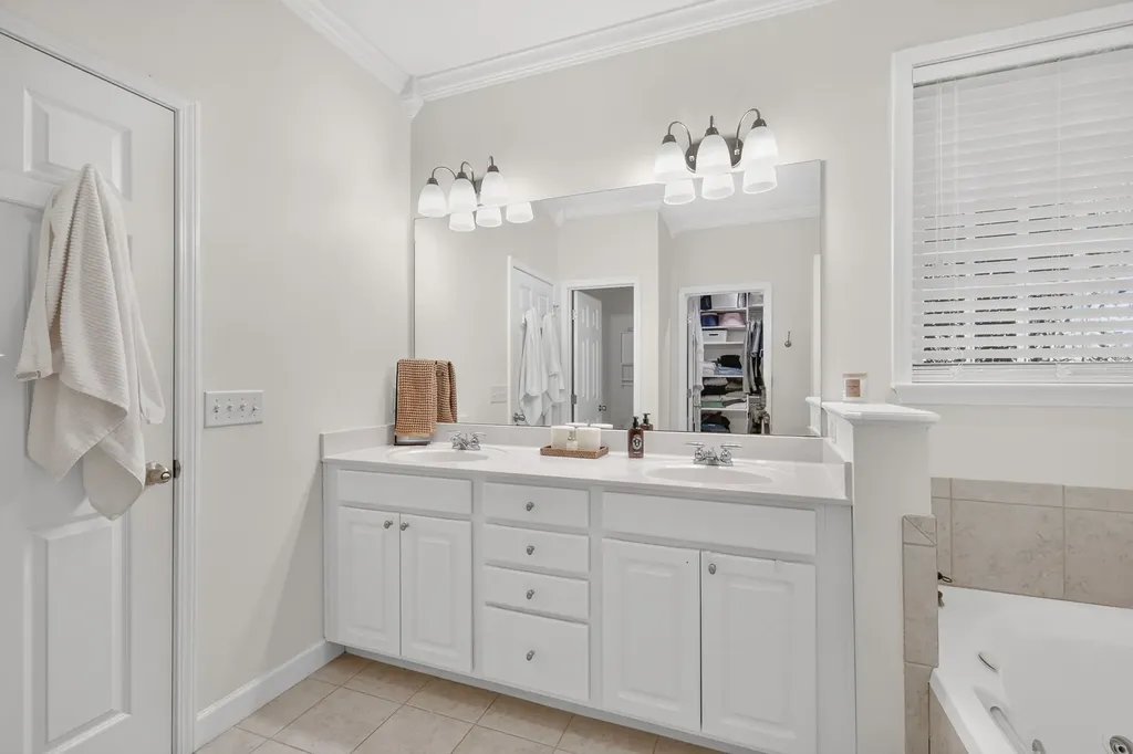 5029 Claude Drive Smyrna TN 37167