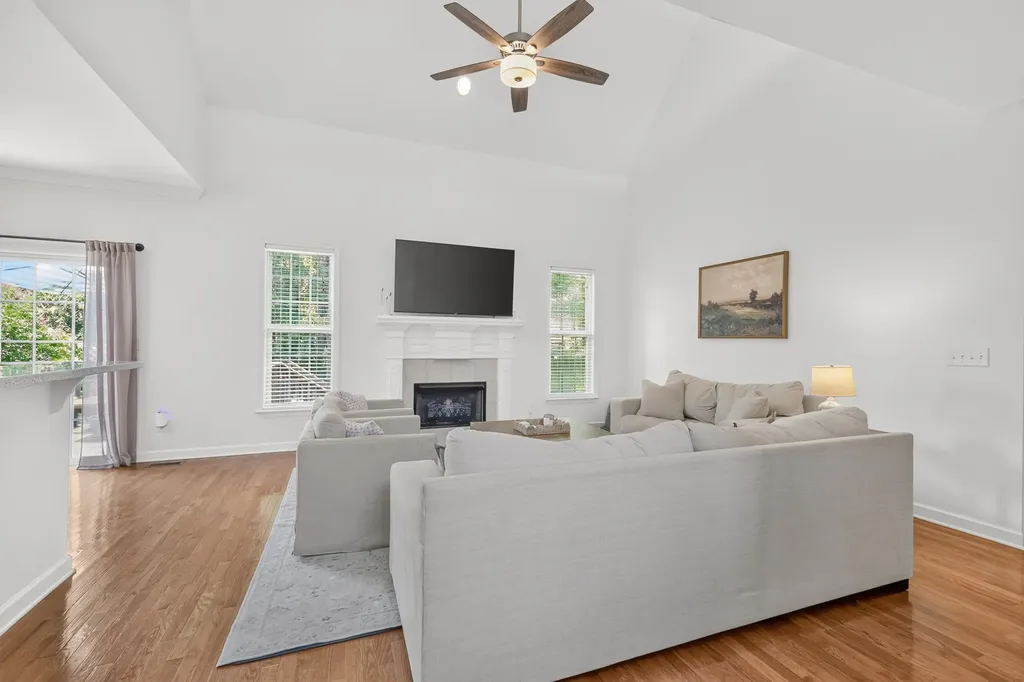 5029 Claude Drive Smyrna TN 37167