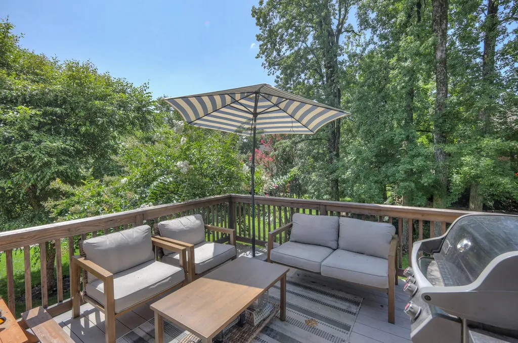 5029 Claude Drive Smyrna TN 37167