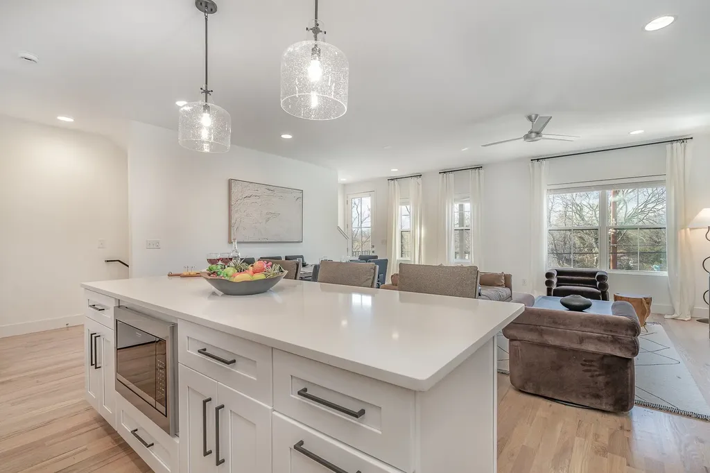 1699 Lischey Avenue Nashville TN 37207