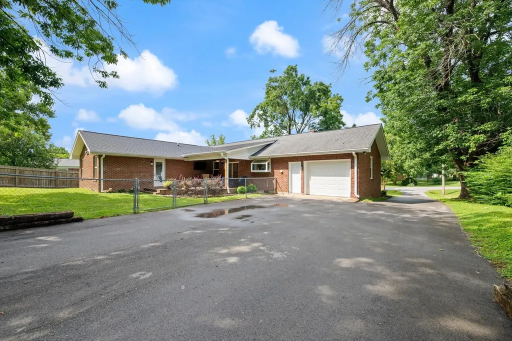 3109 Hunters Hill Road Nashville TN 37214
