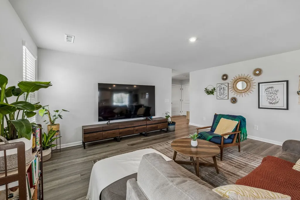 3040 Sapgate Lane Nashville TN 37207
