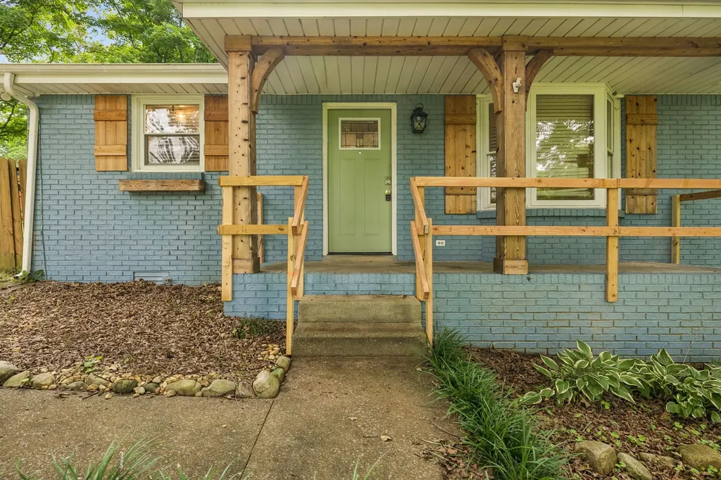 707 Darrow Drive Pleasant View TN 37146
