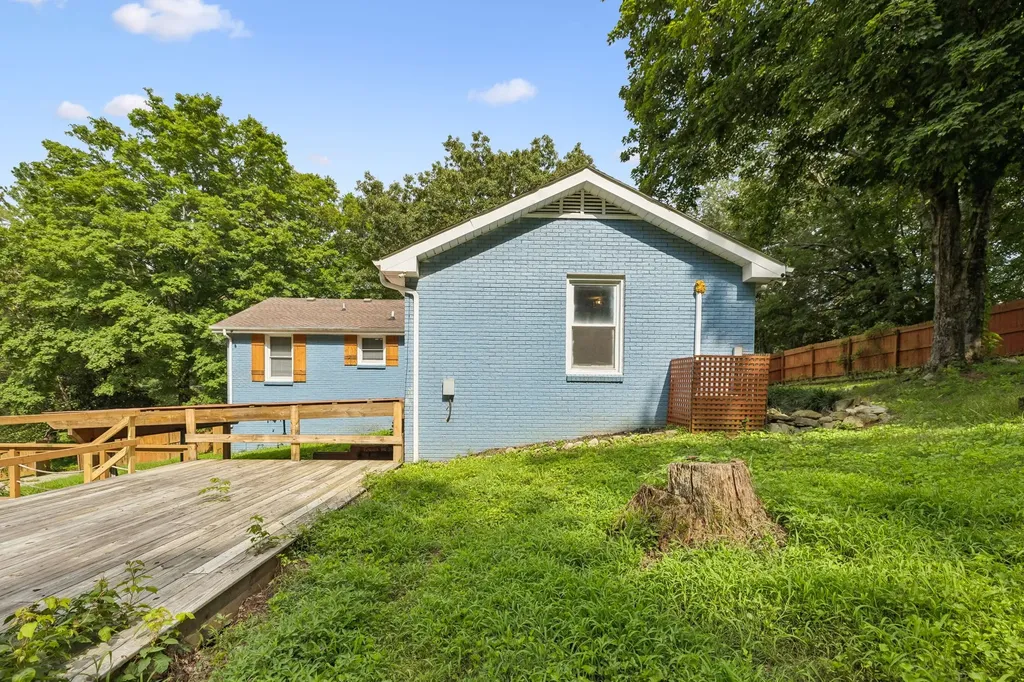 707 Darrow Drive Pleasant View TN 37146