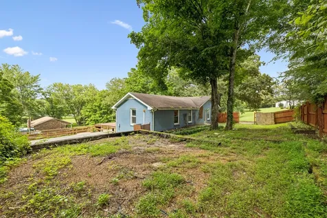 707 Darrow Drive Pleasant View TN 37146