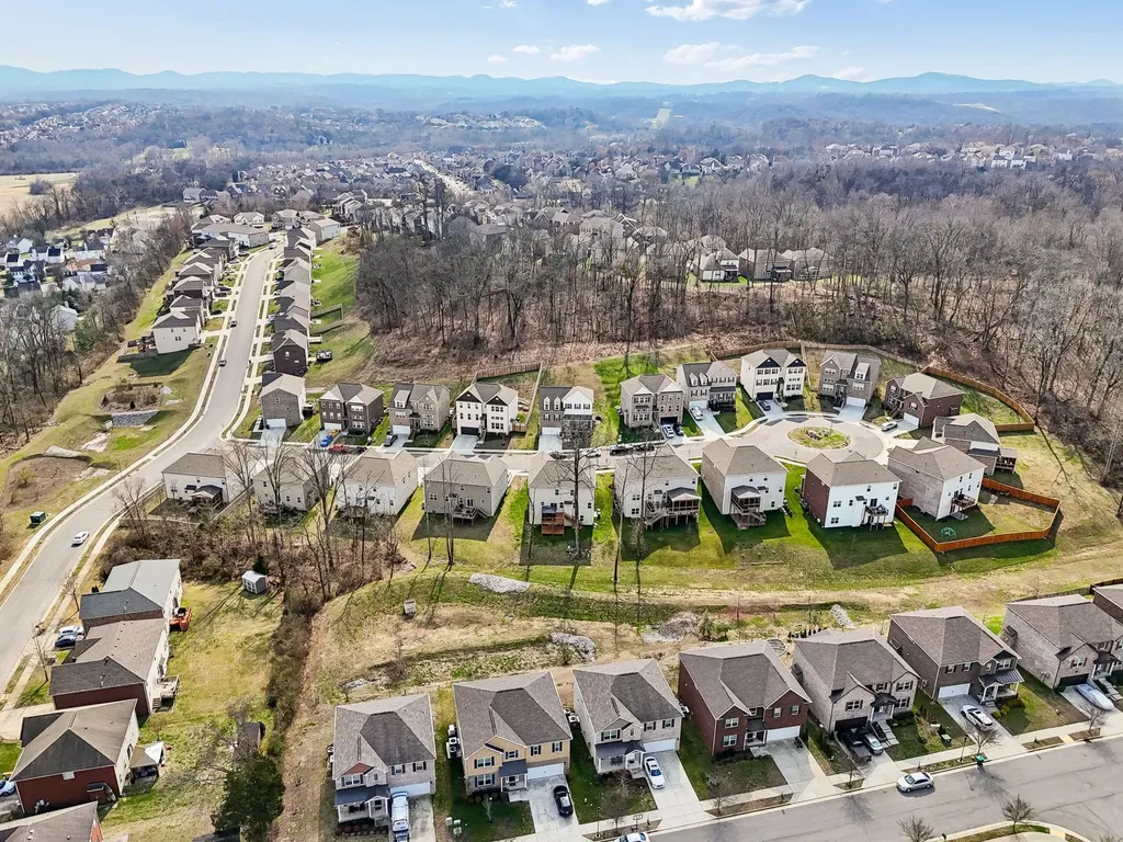 1116 Parklawn Drive Nashville TN 37211