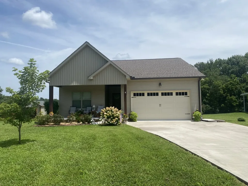 757 Dearman Street Smithville TN 37166