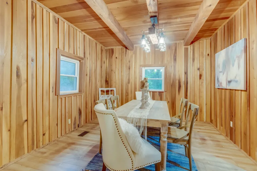 150 Humpty Dumpty Road White Bluff TN 37187