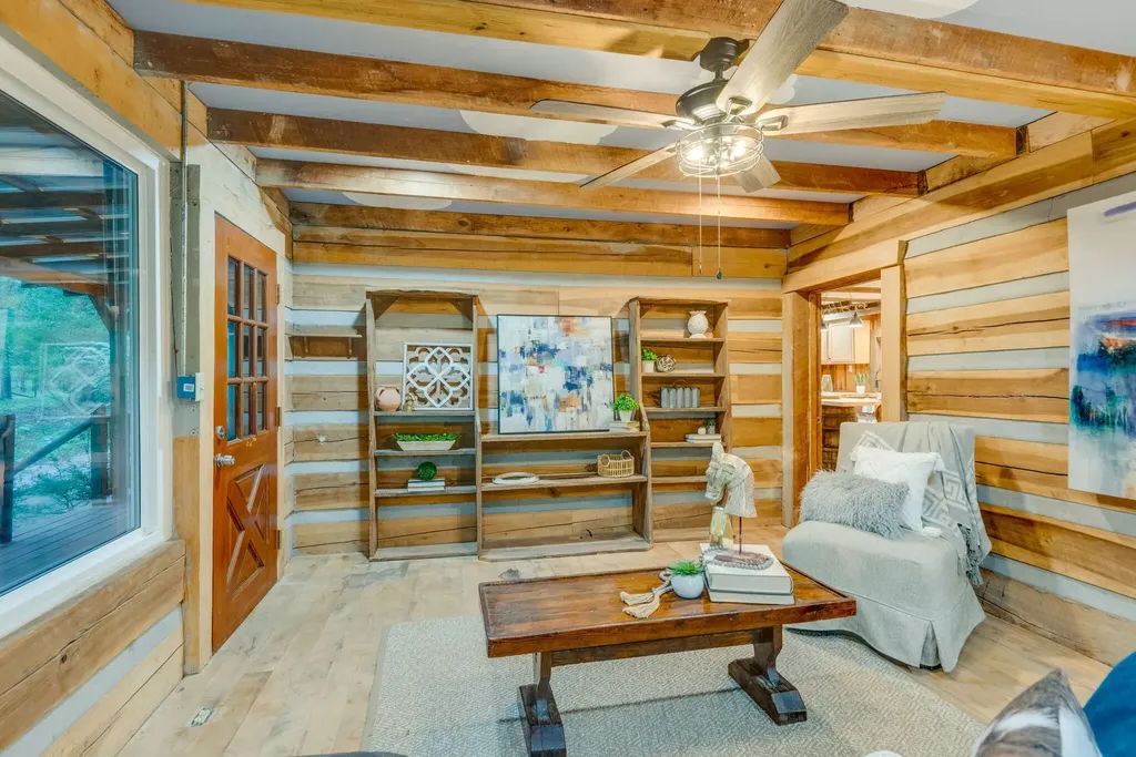 150 Humpty Dumpty Road White Bluff TN 37187