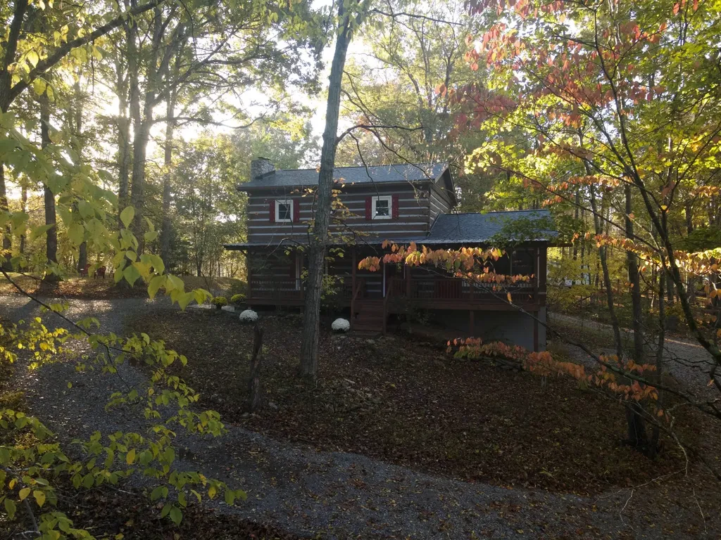 150 Humpty Dumpty Road White Bluff TN 37187