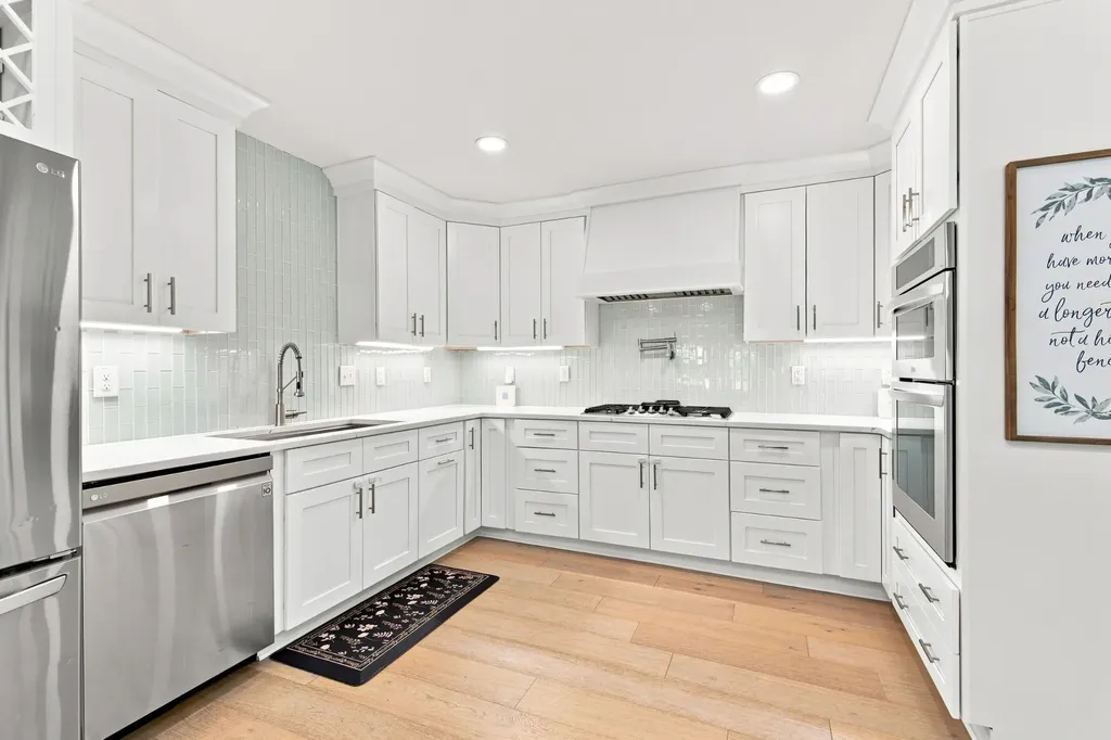 207 Bluegrass Drive Hendersonville TN 37075
