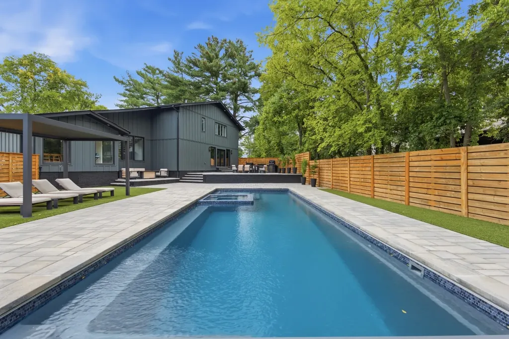207 Bluegrass Drive Hendersonville TN 37075