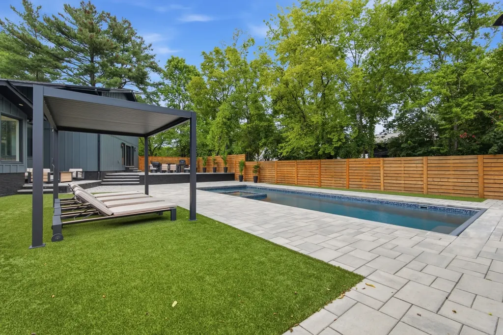 207 Bluegrass Drive Hendersonville TN 37075