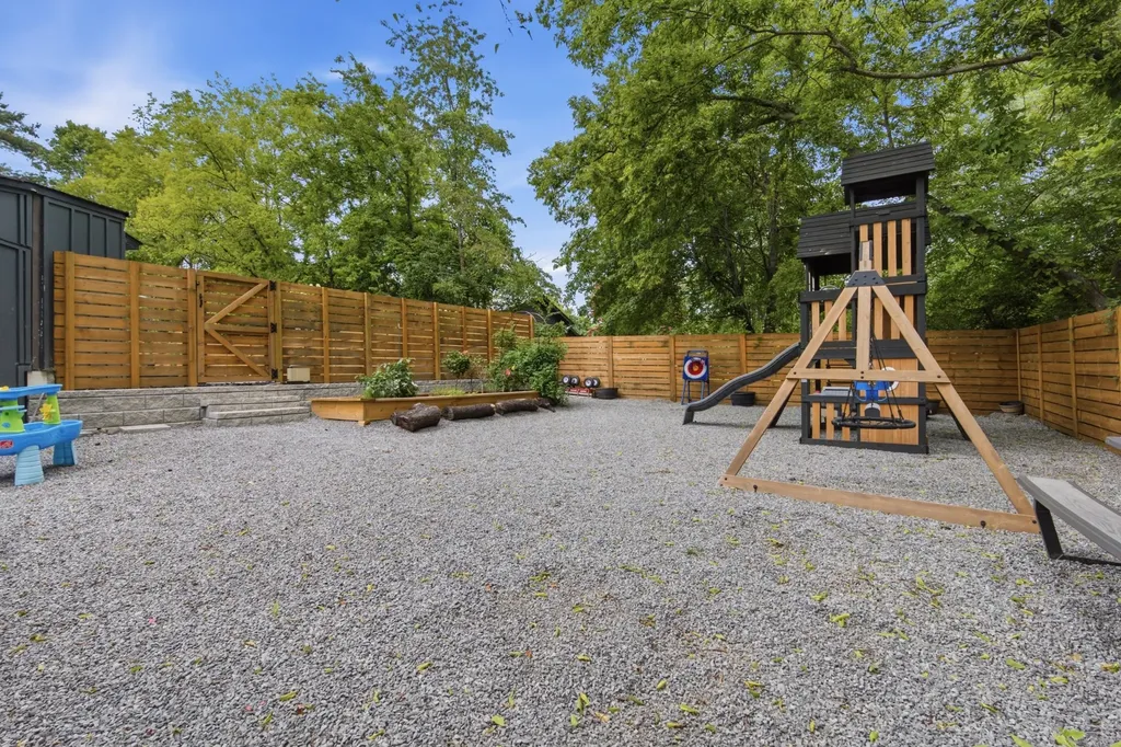 207 Bluegrass Drive Hendersonville TN 37075