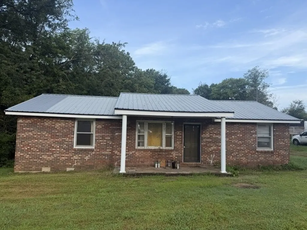 2365 Bearwallow Road Ashland City TN 37015