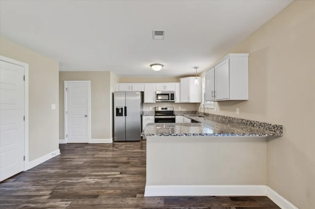 1061 Whitney Drive Clarksville TN 37042