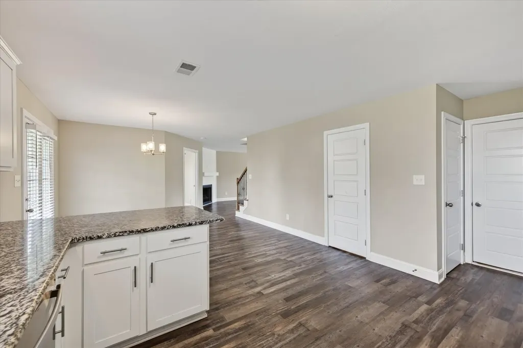 1061 Whitney Drive Clarksville TN 37042