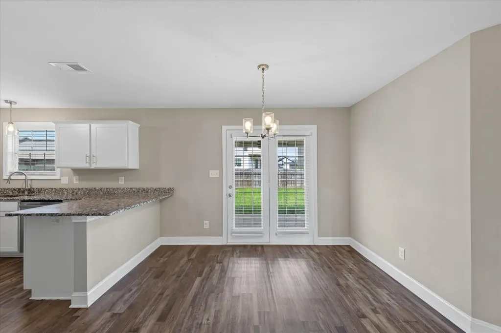 1061 Whitney Drive Clarksville TN 37042