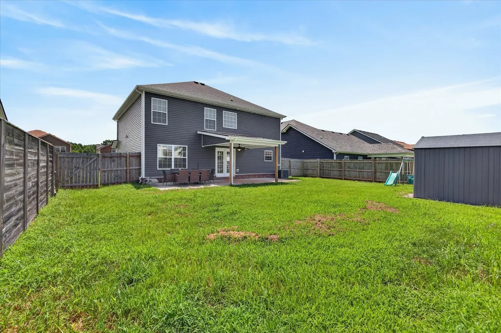 1061 Whitney Drive Clarksville TN 37042