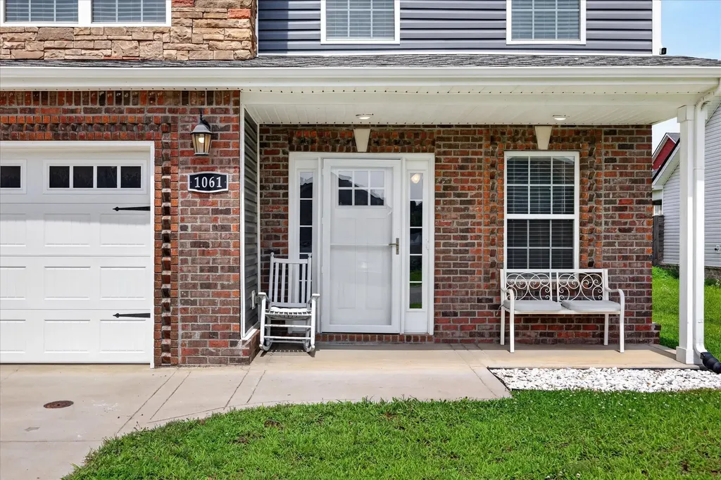 1061 Whitney Drive Clarksville TN 37042