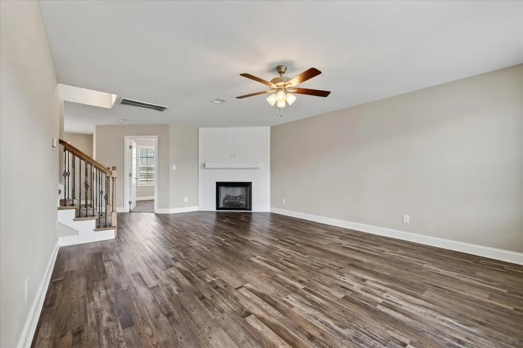 1061 Whitney Drive Clarksville TN 37042