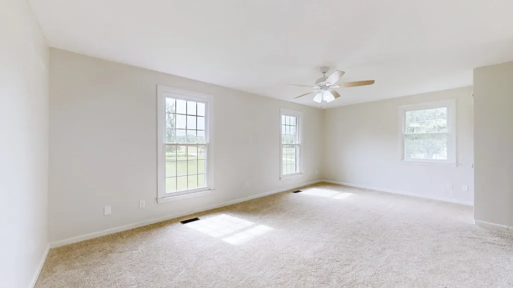 2369 Cairo Bend Road Lebanon TN 37087