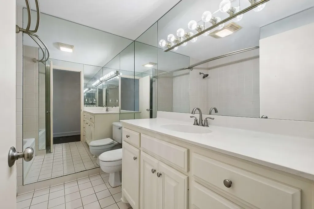 4215 Harding Pike Nashville TN 37205