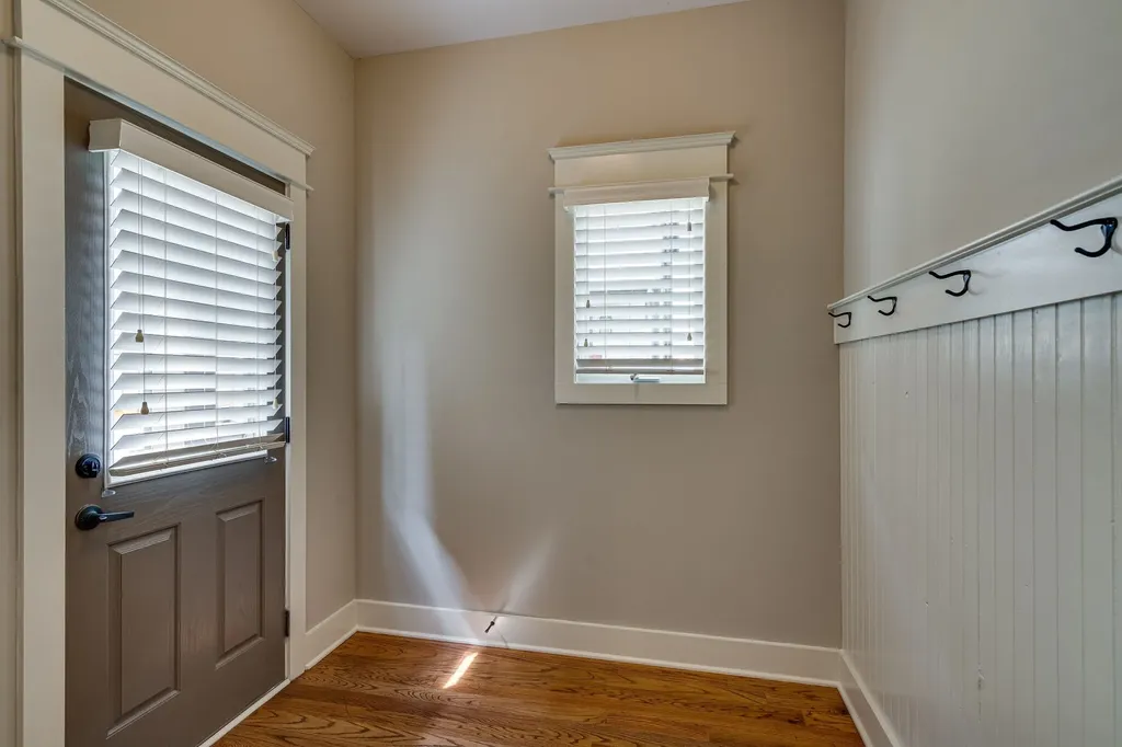 902 Cheatham Place Nashville TN 37208