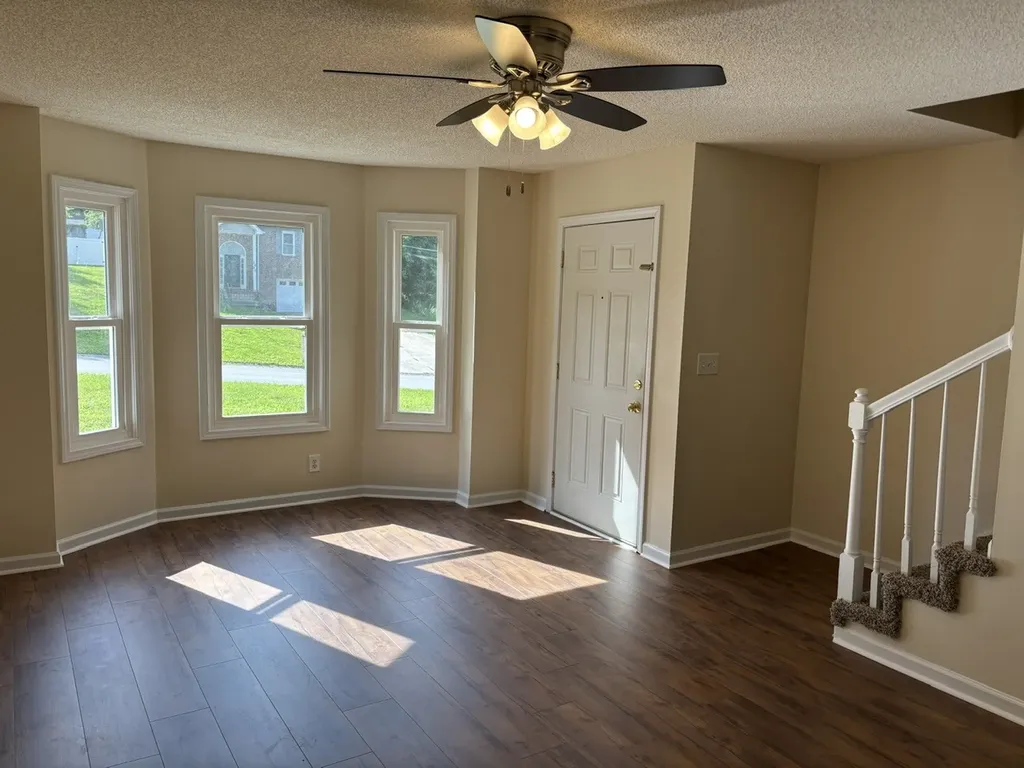 2687 Blue Willow Court Clarksville TN 37042
