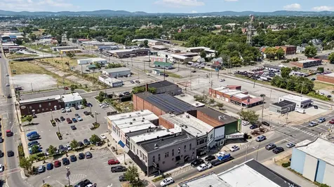 104 W Main Street Lebanon TN 37087