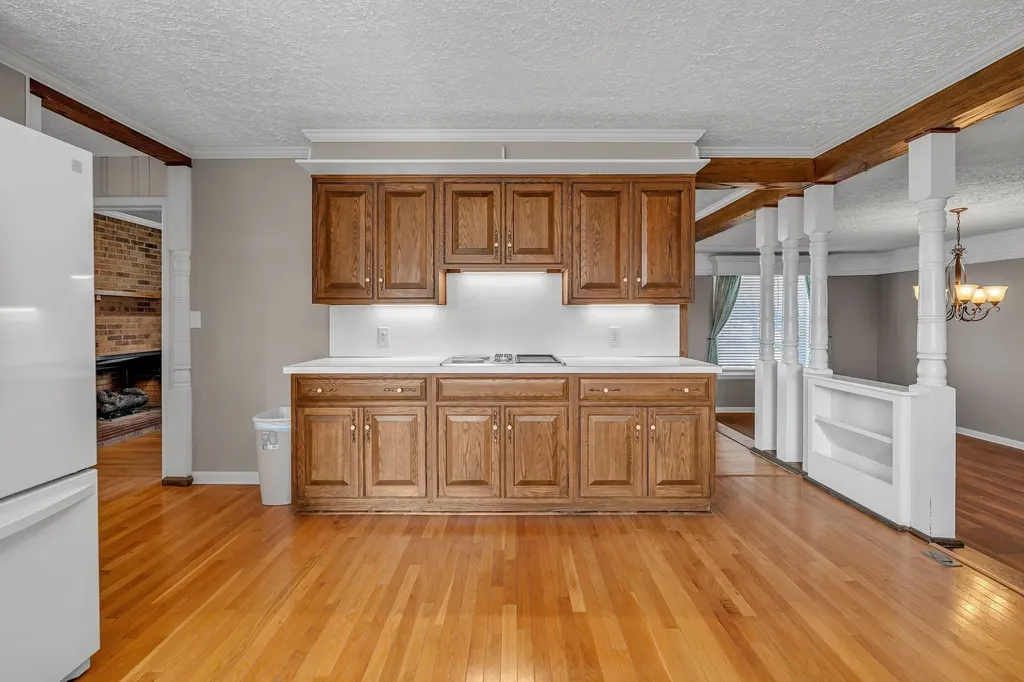 335 Robins Street Lawrenceburg TN 38464