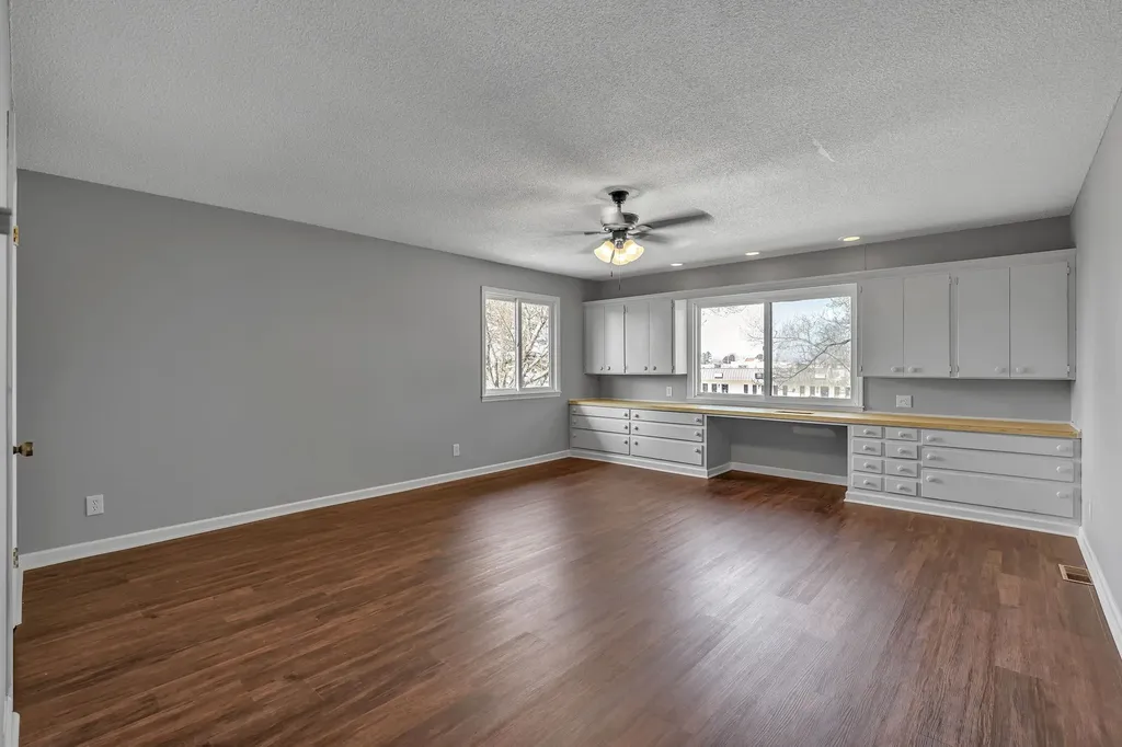335 Robins Street Lawrenceburg TN 38464