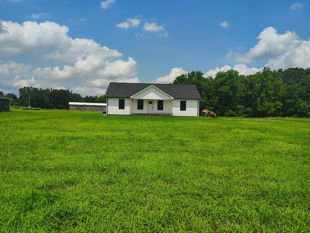 1164 Shiloh Road Lafayette TN 37083