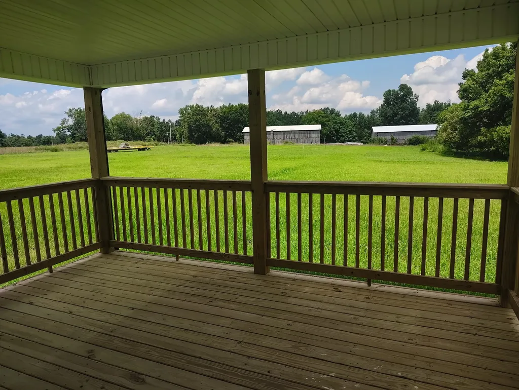 1164 Shiloh Road Lafayette TN 37083