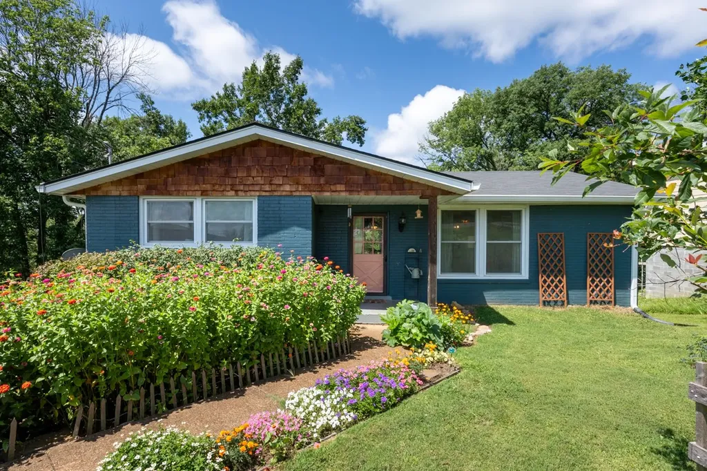 409 Rosehill Court Goodlettsville TN 37072