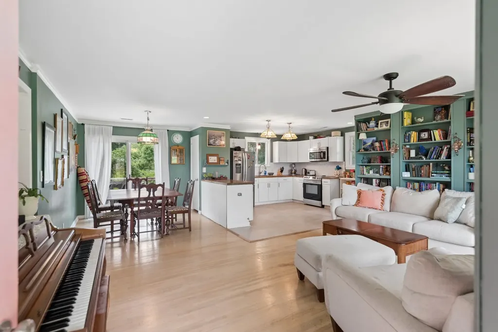 409 Rosehill Court Goodlettsville TN 37072
