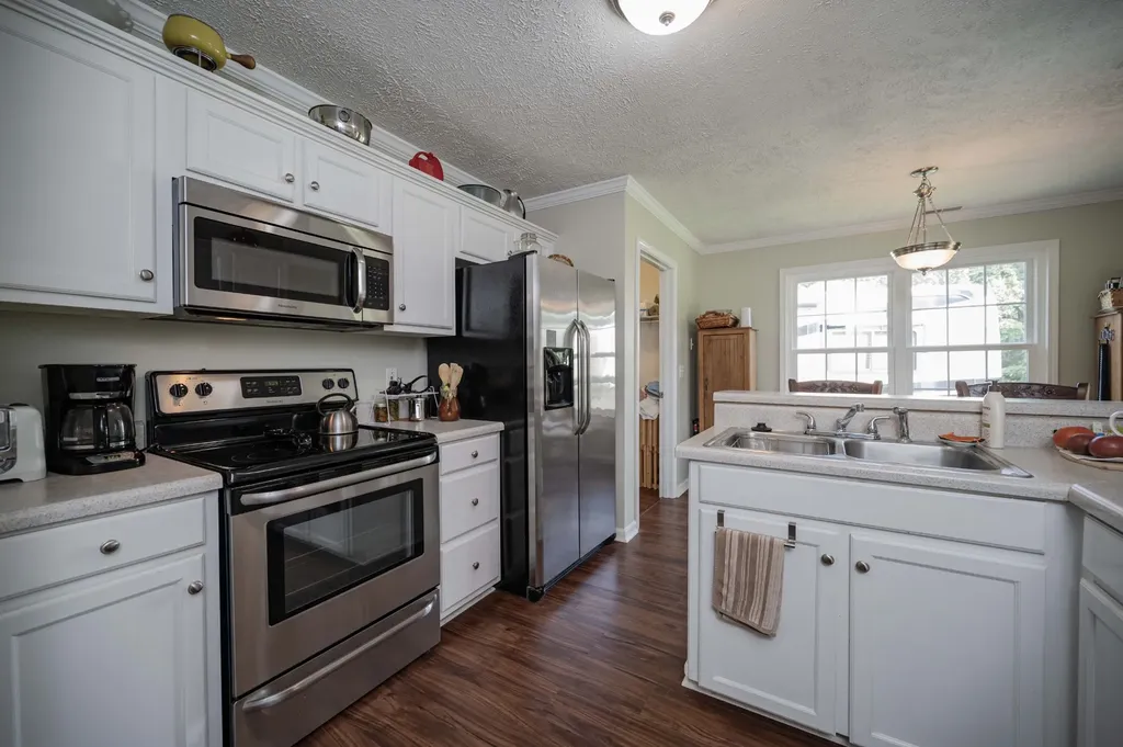 1205 Edgewood Court Murfreesboro TN 37130