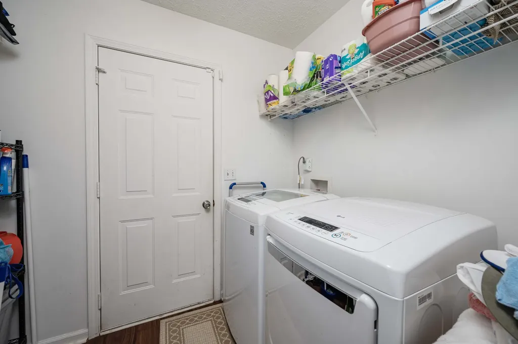 1205 Edgewood Court Murfreesboro TN 37130