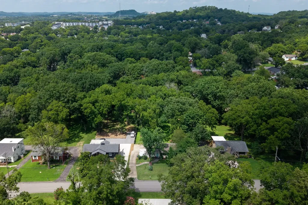 163 Dellway Drive Nashville TN 37207
