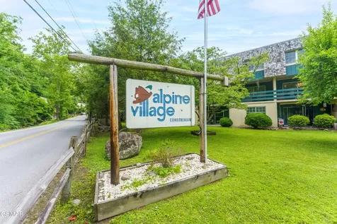 260 Roaring Fork Road Gatlinburg TN 37738