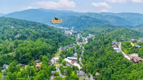 260 Roaring Fork Road Gatlinburg TN 37738