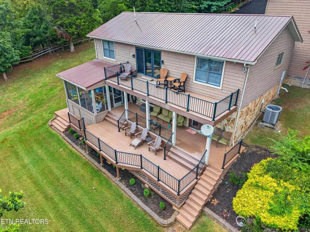 468 Trotline Road Dandridge TN 37725