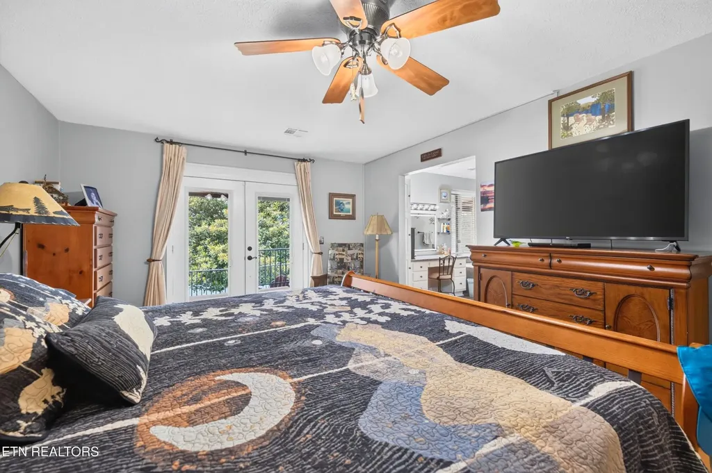 468 Trotline Road Dandridge TN 37725
