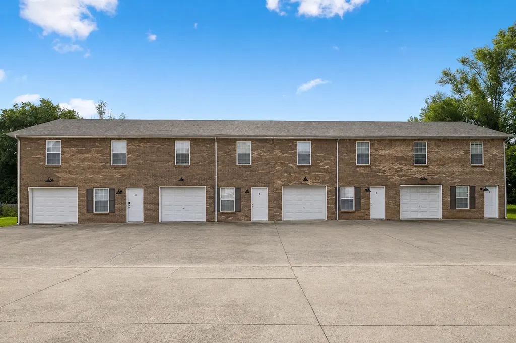 604 Cory Drive Clarksville TN 37040